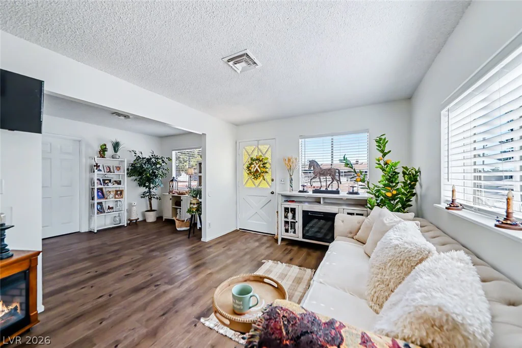 285 Shelbourne, Las Vegas, NV 89123