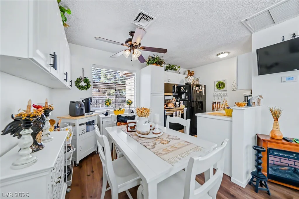 285 Shelbourne, Las Vegas, NV 89123