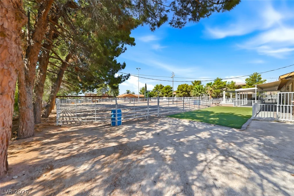 285 Shelbourne, Las Vegas, NV 89123