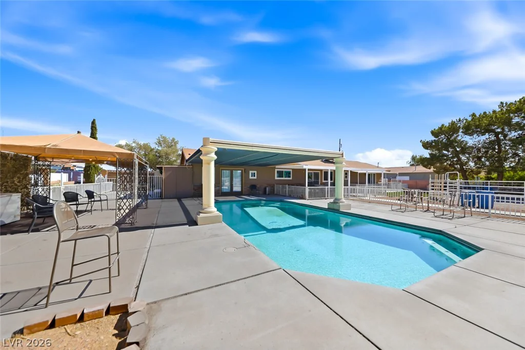 285 Shelbourne, Las Vegas, NV 89123
