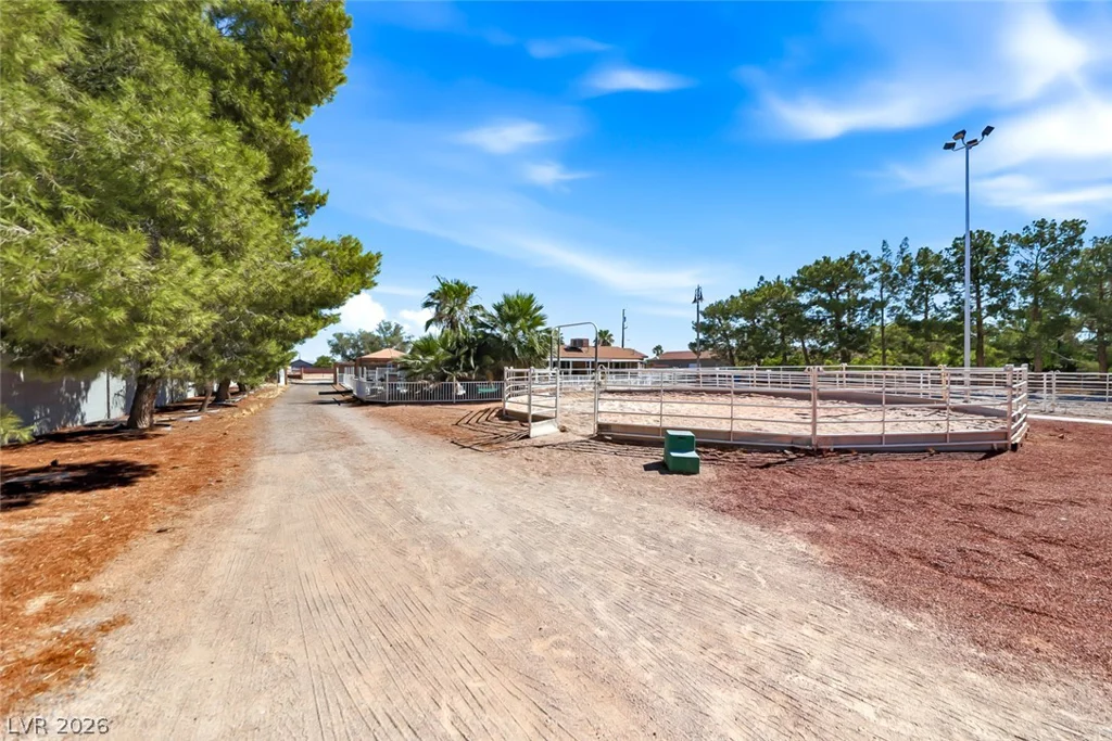 285 Shelbourne, Las Vegas, NV 89123