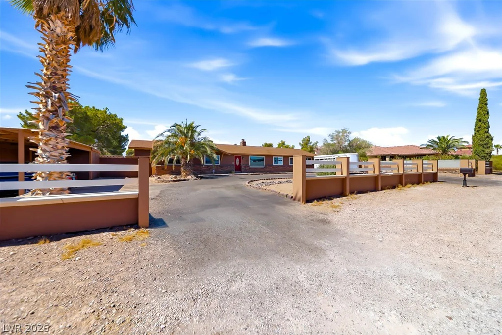 285 Shelbourne, Las Vegas, NV 89123