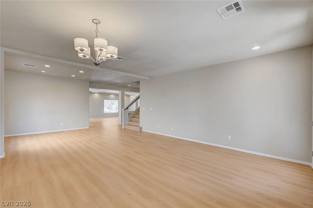 5562 Yarra Valley, Las Vegas, NV 89139