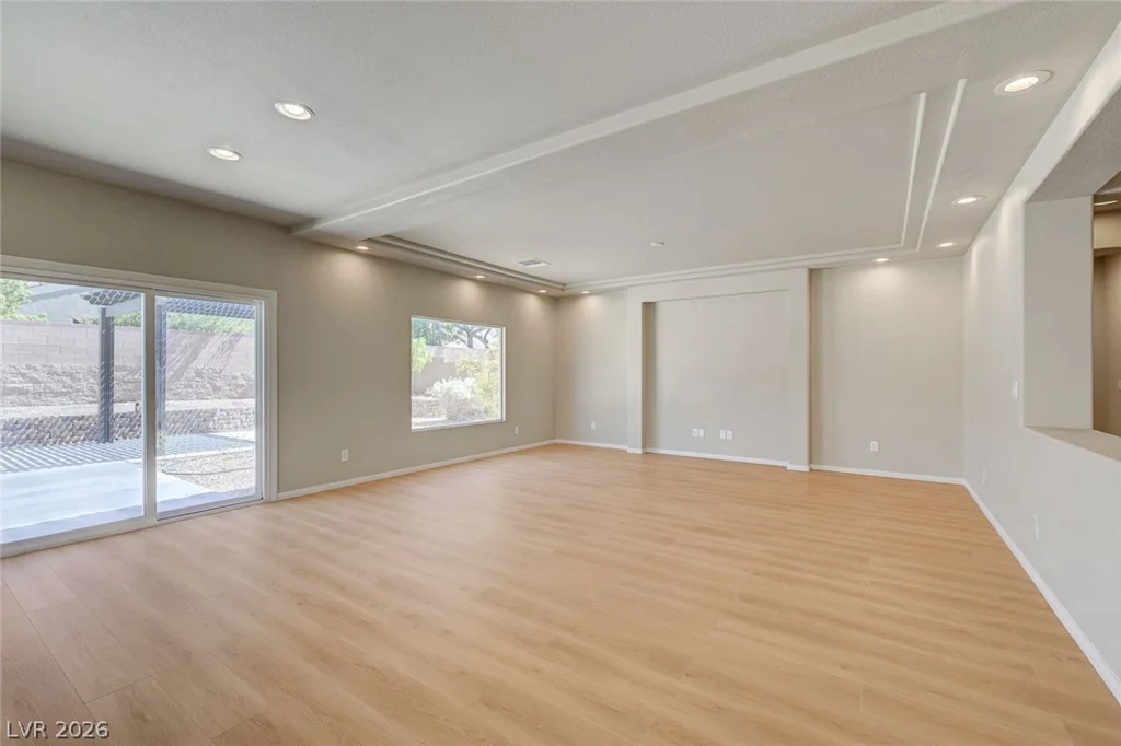 5562 Yarra Valley, Las Vegas, NV 89139