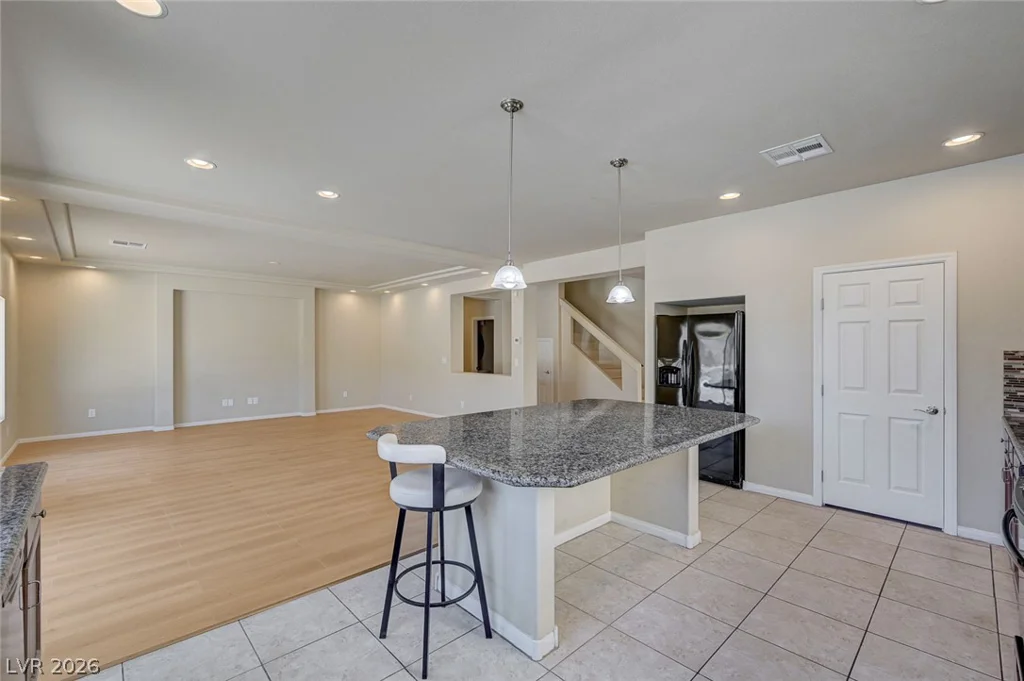 5562 Yarra Valley, Las Vegas, NV 89139