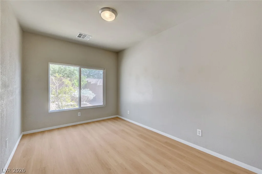 5562 Yarra Valley, Las Vegas, NV 89139