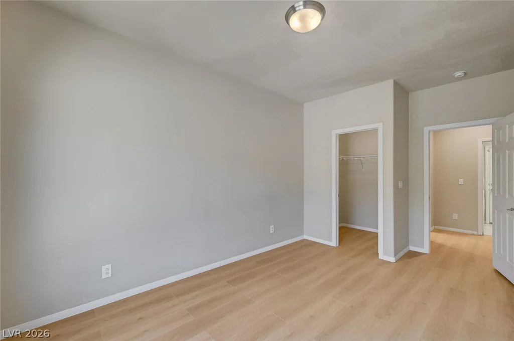 5562 Yarra Valley, Las Vegas, NV 89139