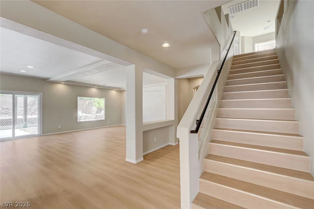 5562 Yarra Valley, Las Vegas, NV 89139