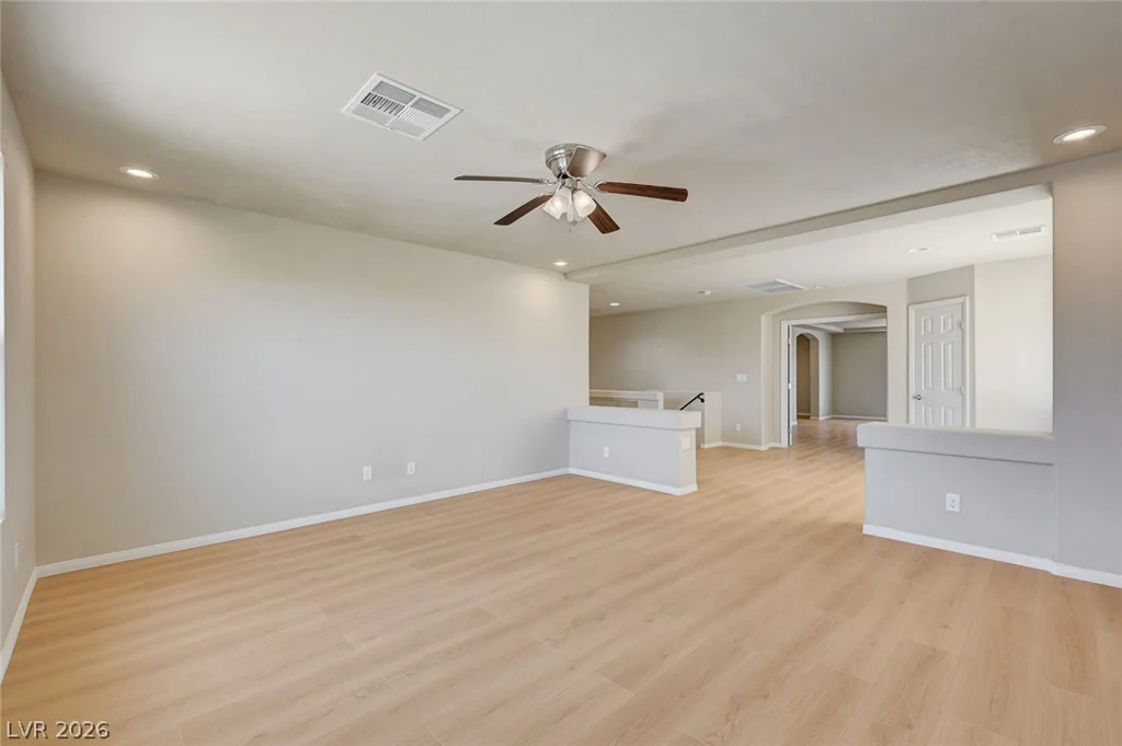 5562 Yarra Valley, Las Vegas, NV 89139