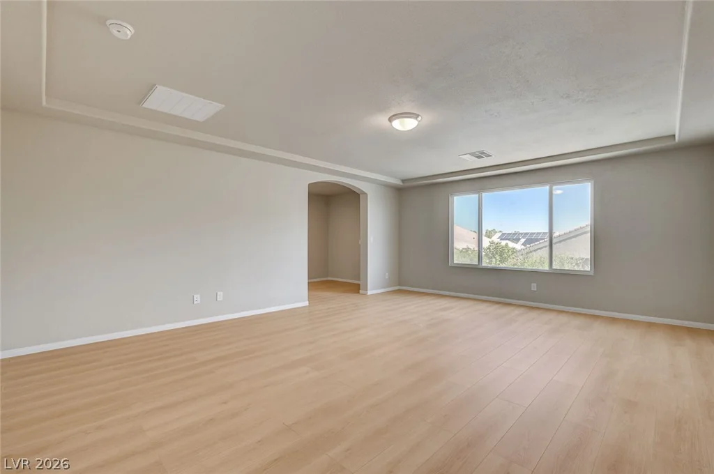 5562 Yarra Valley, Las Vegas, NV 89139