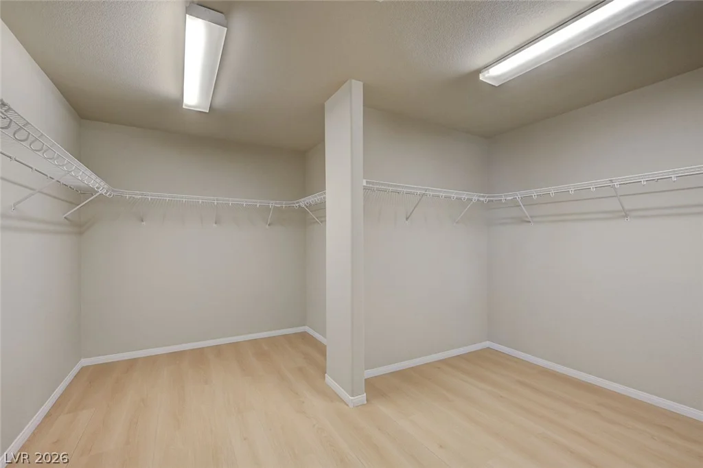 5562 Yarra Valley, Las Vegas, NV 89139