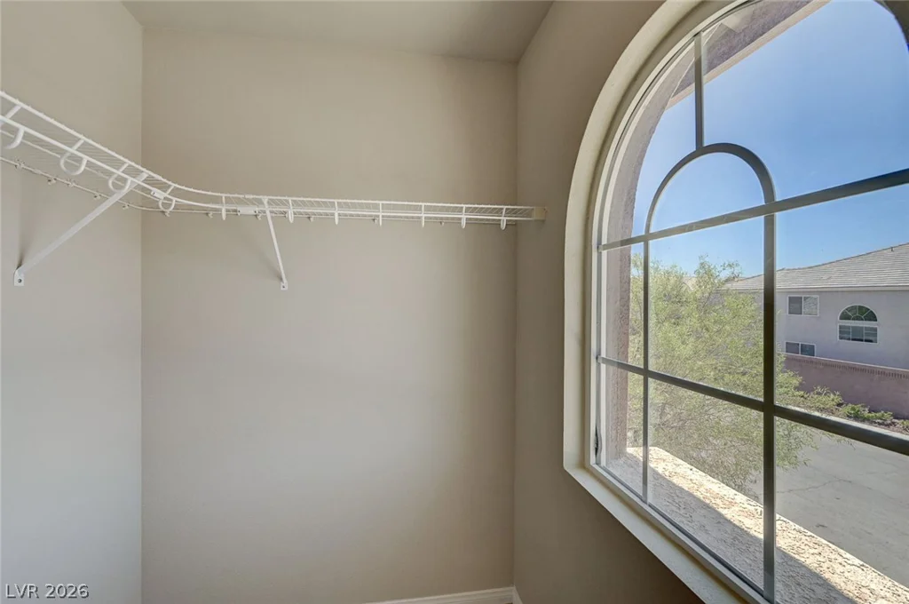 5562 Yarra Valley, Las Vegas, NV 89139
