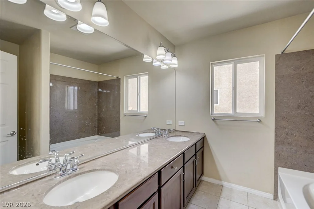 5562 Yarra Valley, Las Vegas, NV 89139