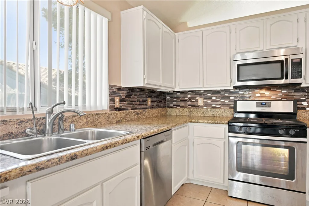 684 Mineral Hill, Henderson, NV 89002