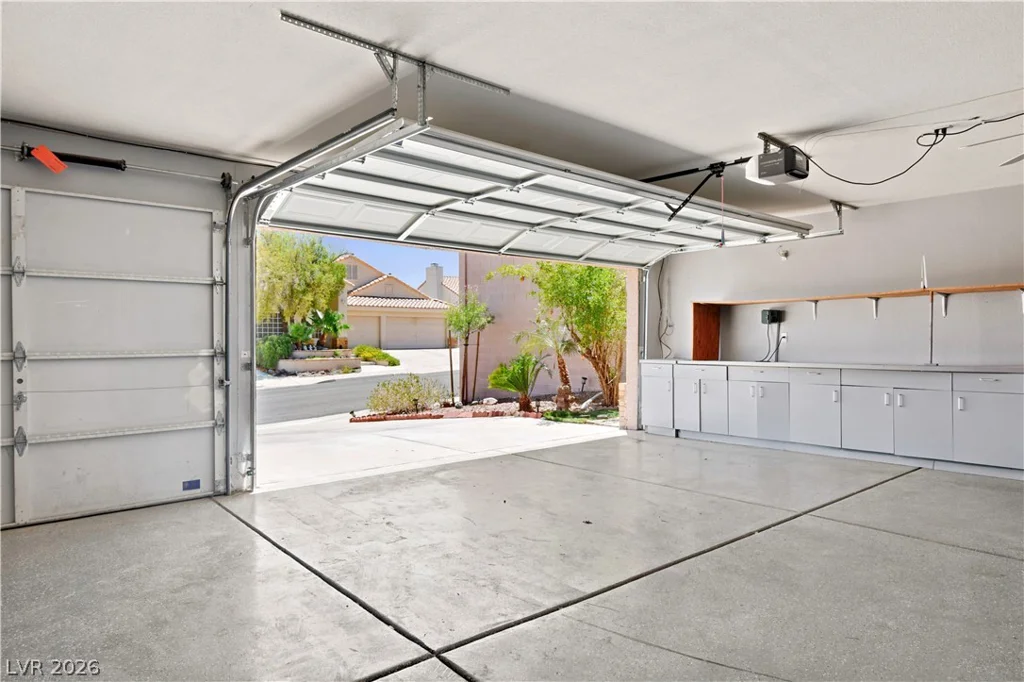 684 Mineral Hill, Henderson, NV 89002