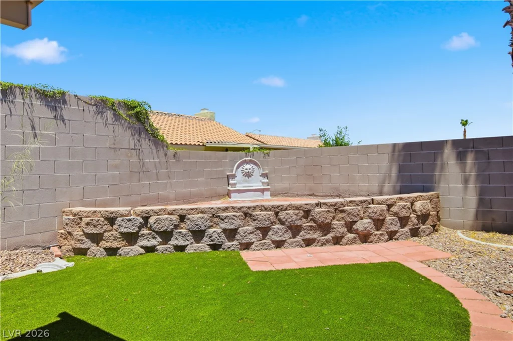 684 Mineral Hill, Henderson, NV 89002