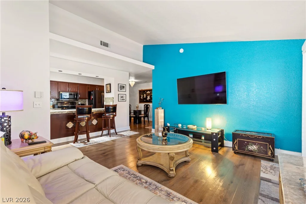 2725 Nellis, Las Vegas, NV 89121