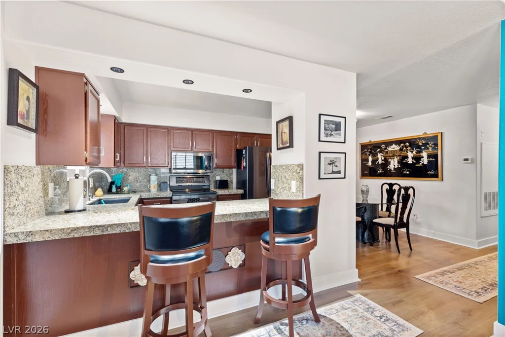 2725 Nellis, Las Vegas, NV 89121