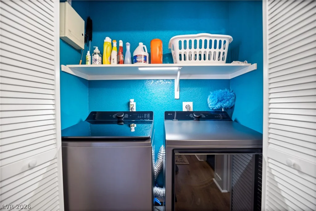 2725 Nellis, Las Vegas, NV 89121