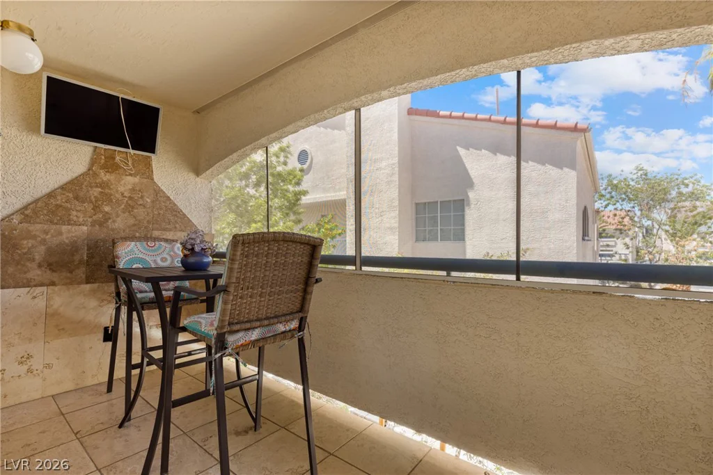 2725 Nellis, Las Vegas, NV 89121