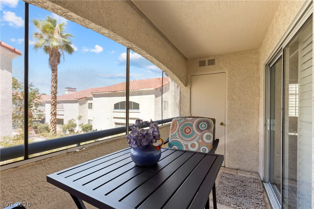 2725 Nellis, Las Vegas, NV 89121