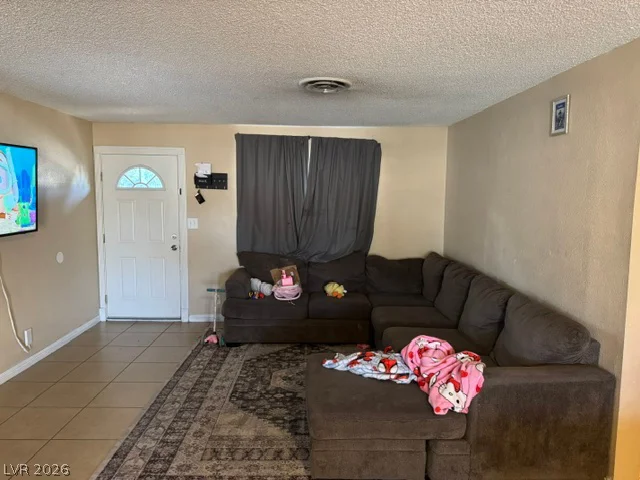 4102 Ogden, Las Vegas, NV 89110