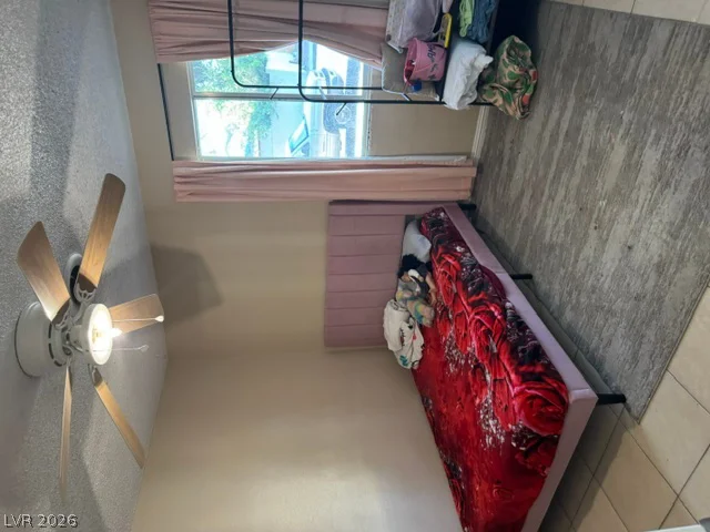 4102 Ogden, Las Vegas, NV 89110