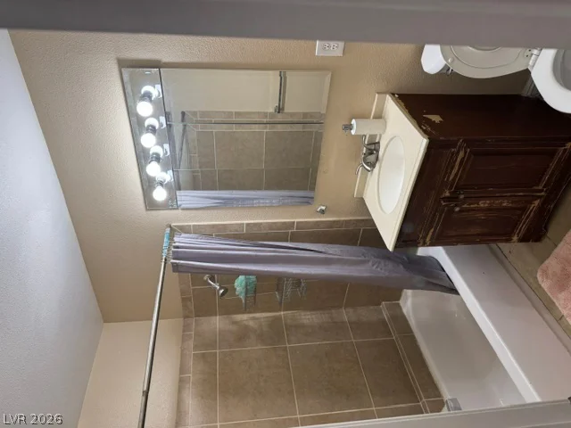 4102 Ogden, Las Vegas, NV 89110