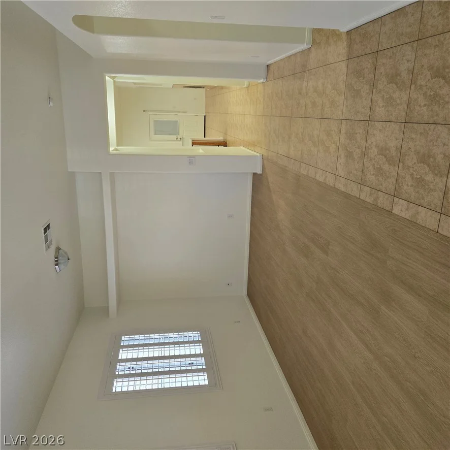 10109 Snow Crest, Las Vegas, NV 89134