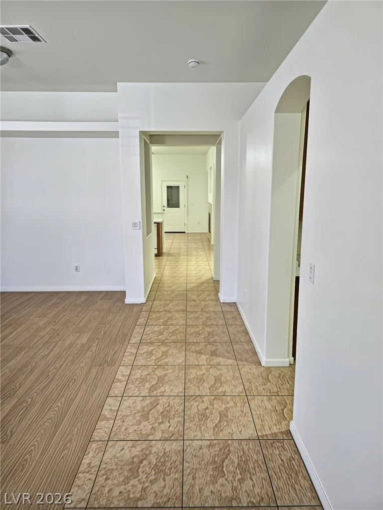 10109 Snow Crest, Las Vegas, NV 89134