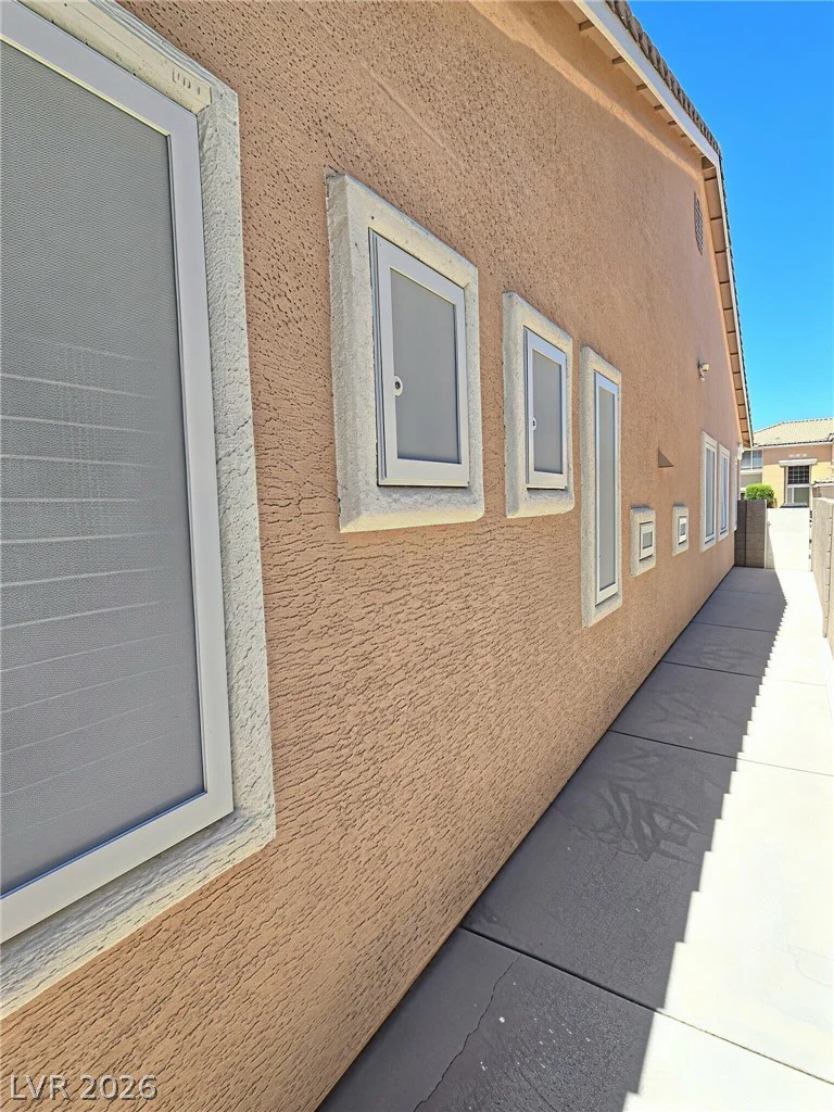 10109 Snow Crest, Las Vegas, NV 89134