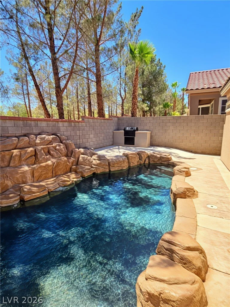 10109 Snow Crest, Las Vegas, NV 89134