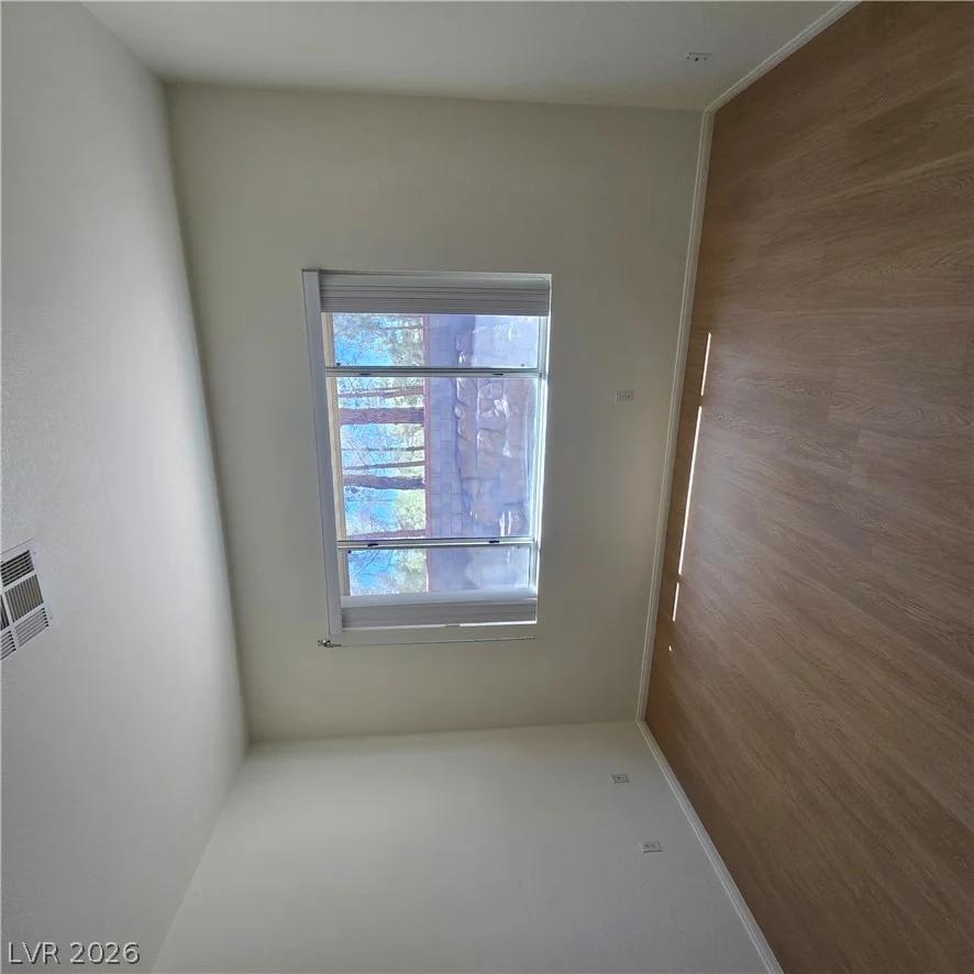 10109 Snow Crest, Las Vegas, NV 89134