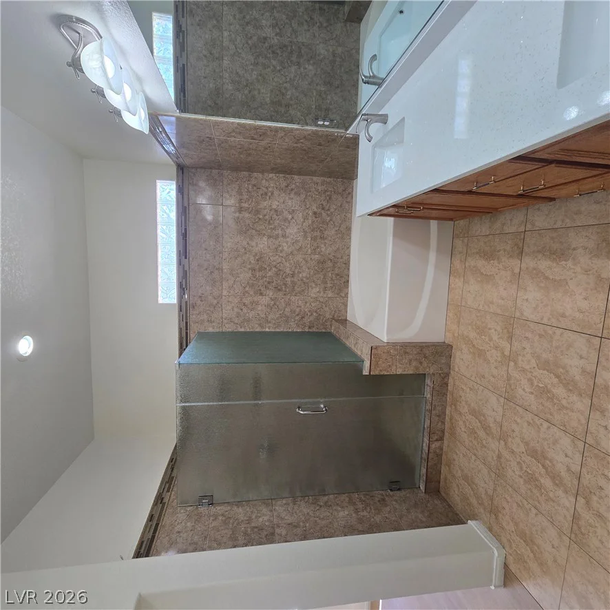 10109 Snow Crest, Las Vegas, NV 89134
