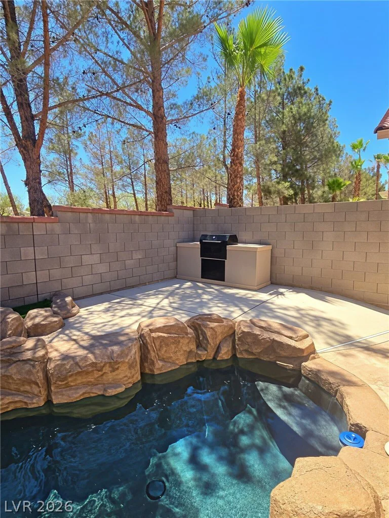 10109 Snow Crest, Las Vegas, NV 89134