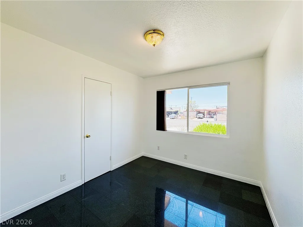 6108 Preston, Las Vegas, NV 89107