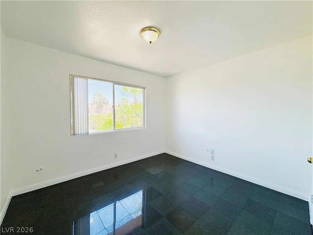 6108 Preston, Las Vegas, NV 89107