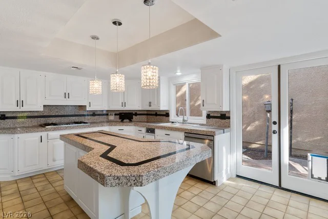 7656 Boca Raton, Las Vegas, NV 89113