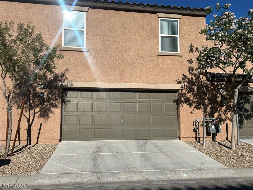 4520 Woolcomber, Las Vegas, NV 89115