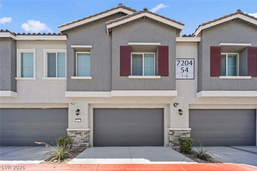7204 Decatur, North Las Vegas, NV 89131