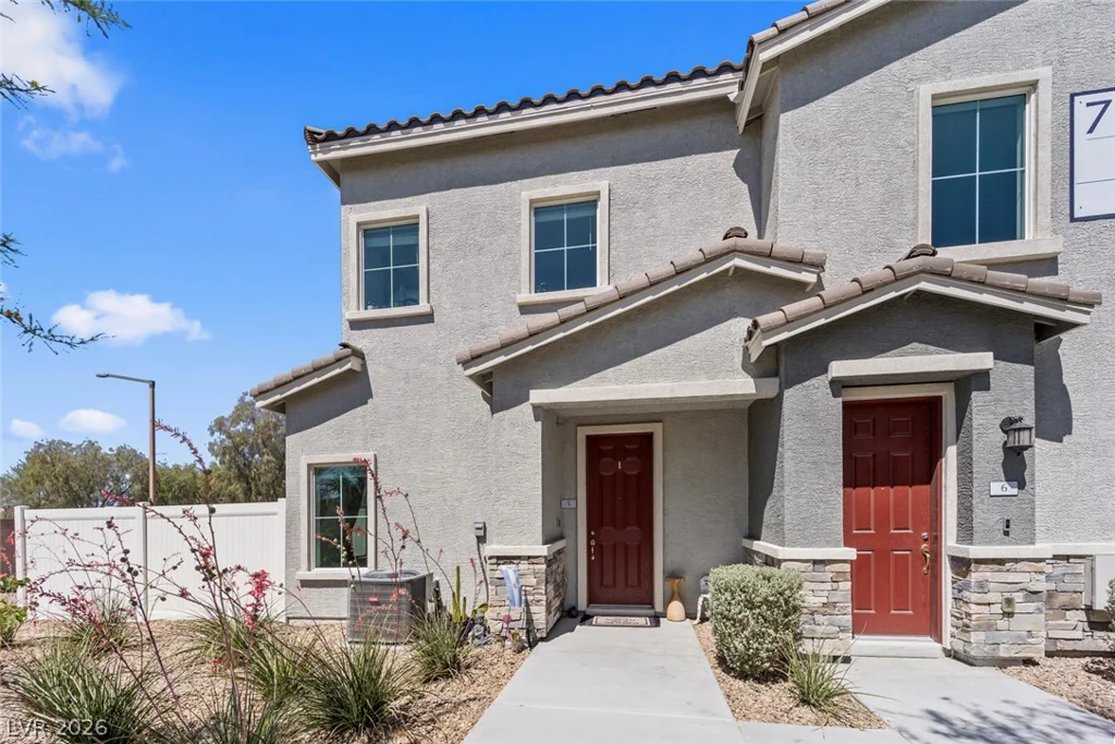 7204 Decatur, North Las Vegas, NV 89131