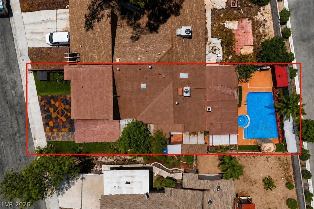 6712 Oak Valley, Las Vegas, NV 89103