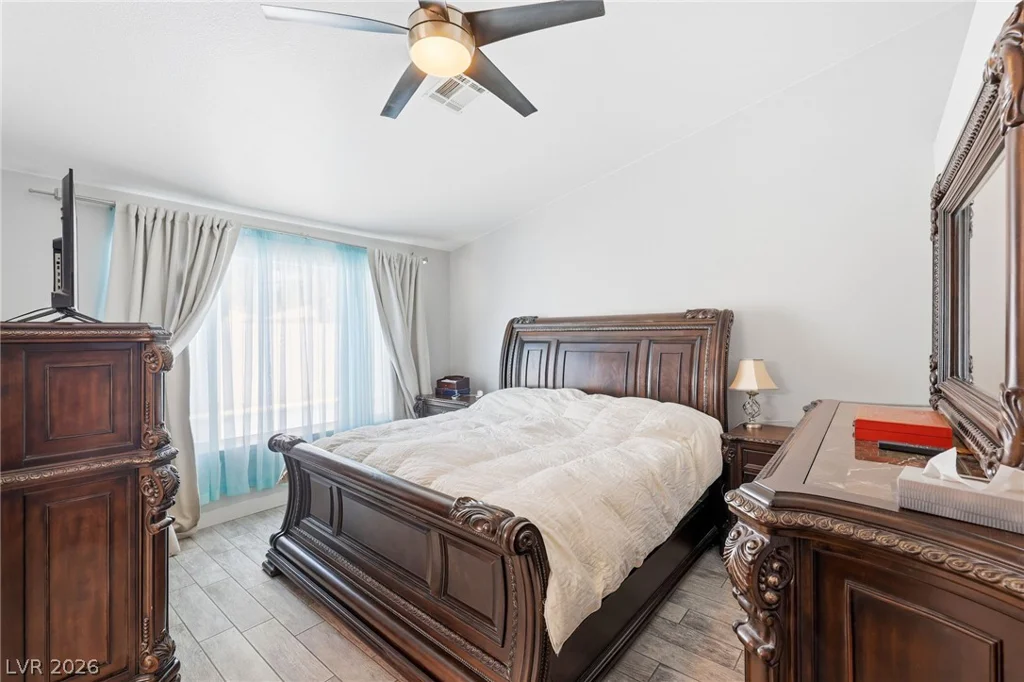 5029 Sunrise Falls, North Las Vegas, NV 89031