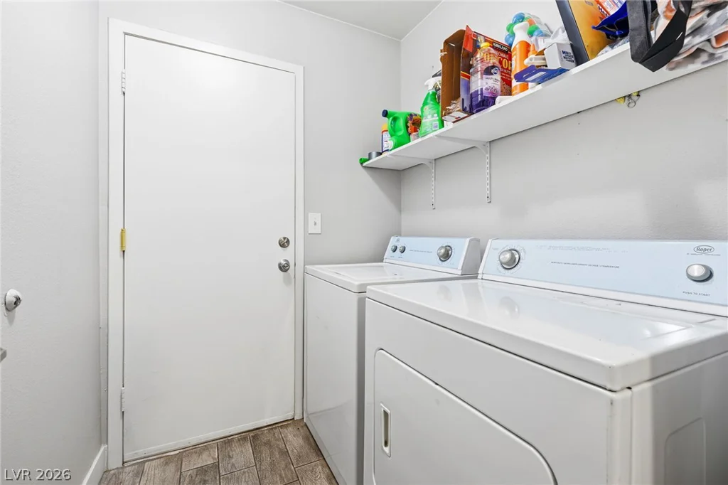5029 Sunrise Falls, North Las Vegas, NV 89031