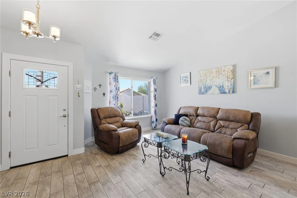 5029 Sunrise Falls, North Las Vegas, NV 89031