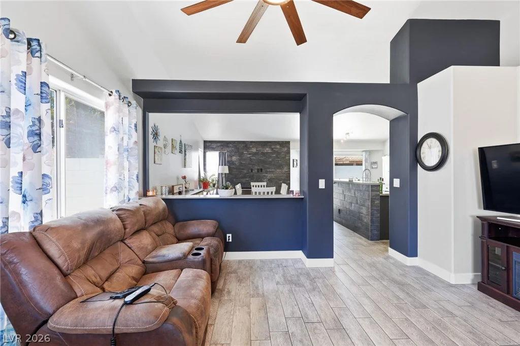 5029 Sunrise Falls, North Las Vegas, NV 89031