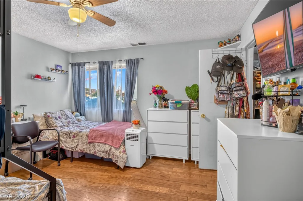 2224 La Sombra, Las Vegas, NV 89108