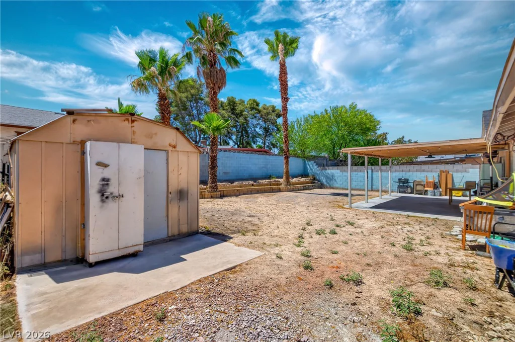 2224 La Sombra, Las Vegas, NV 89108