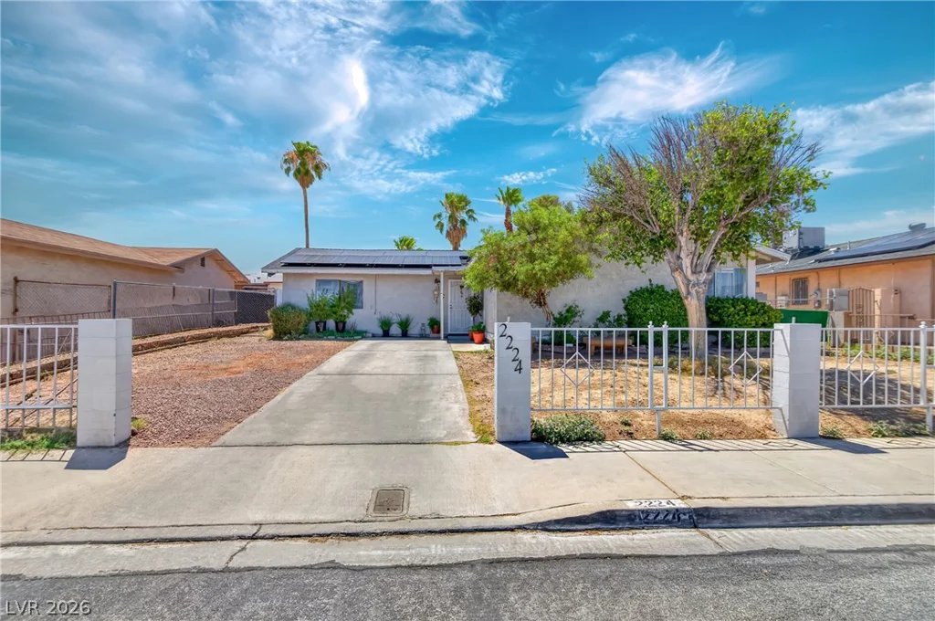 2224 La Sombra, Las Vegas, NV 89108