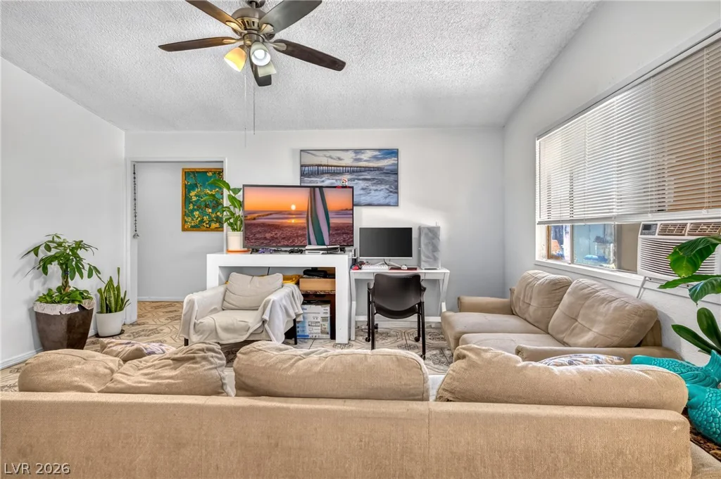 2224 La Sombra, Las Vegas, NV 89108